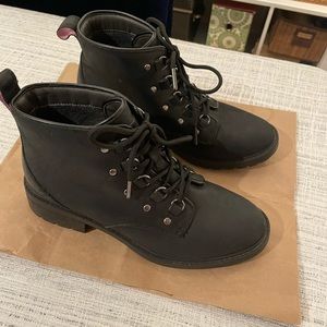 Cole Haan hiking boots. Excellent condition